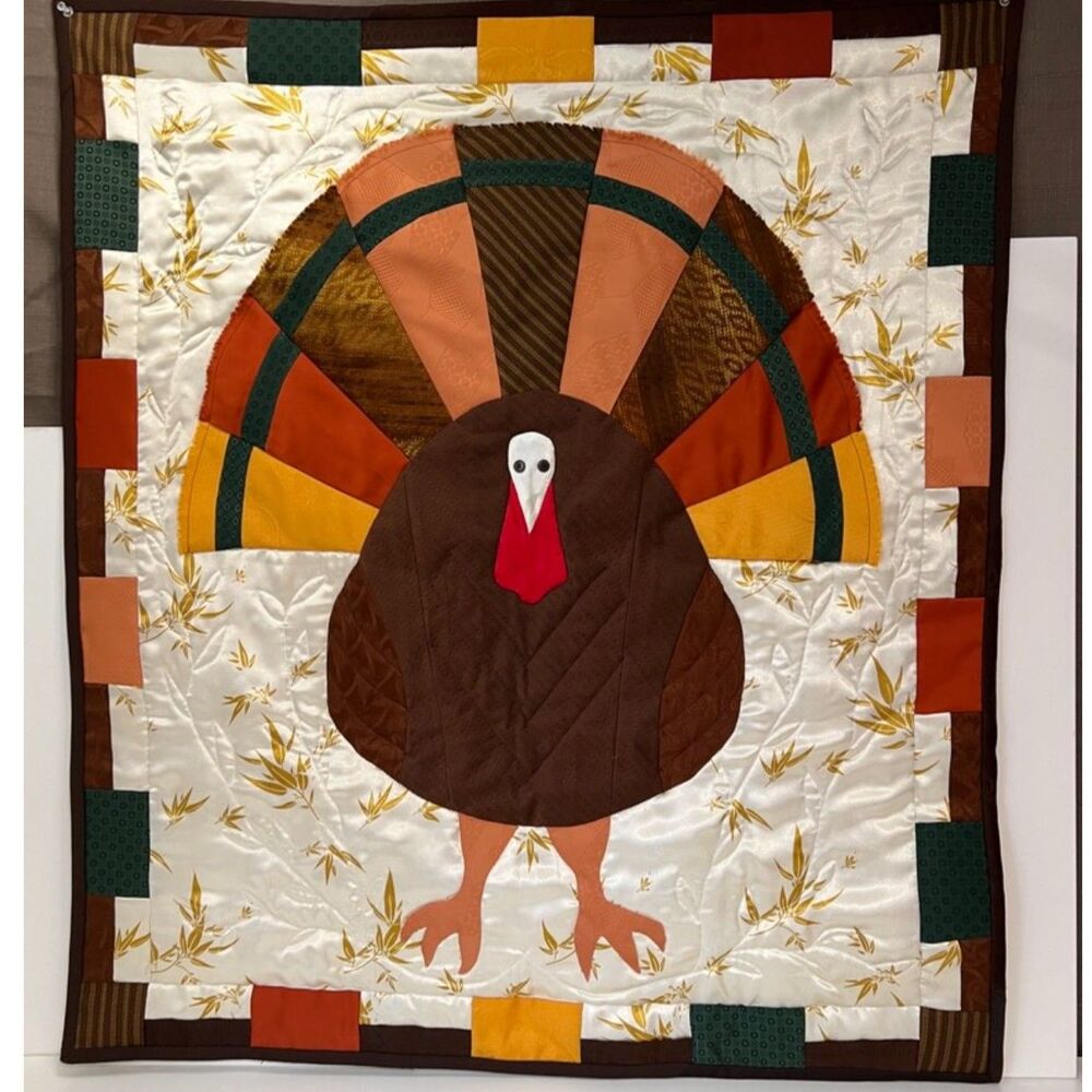 Handmade Thanksgiving quilt by Karen Adamcik, Midland MI